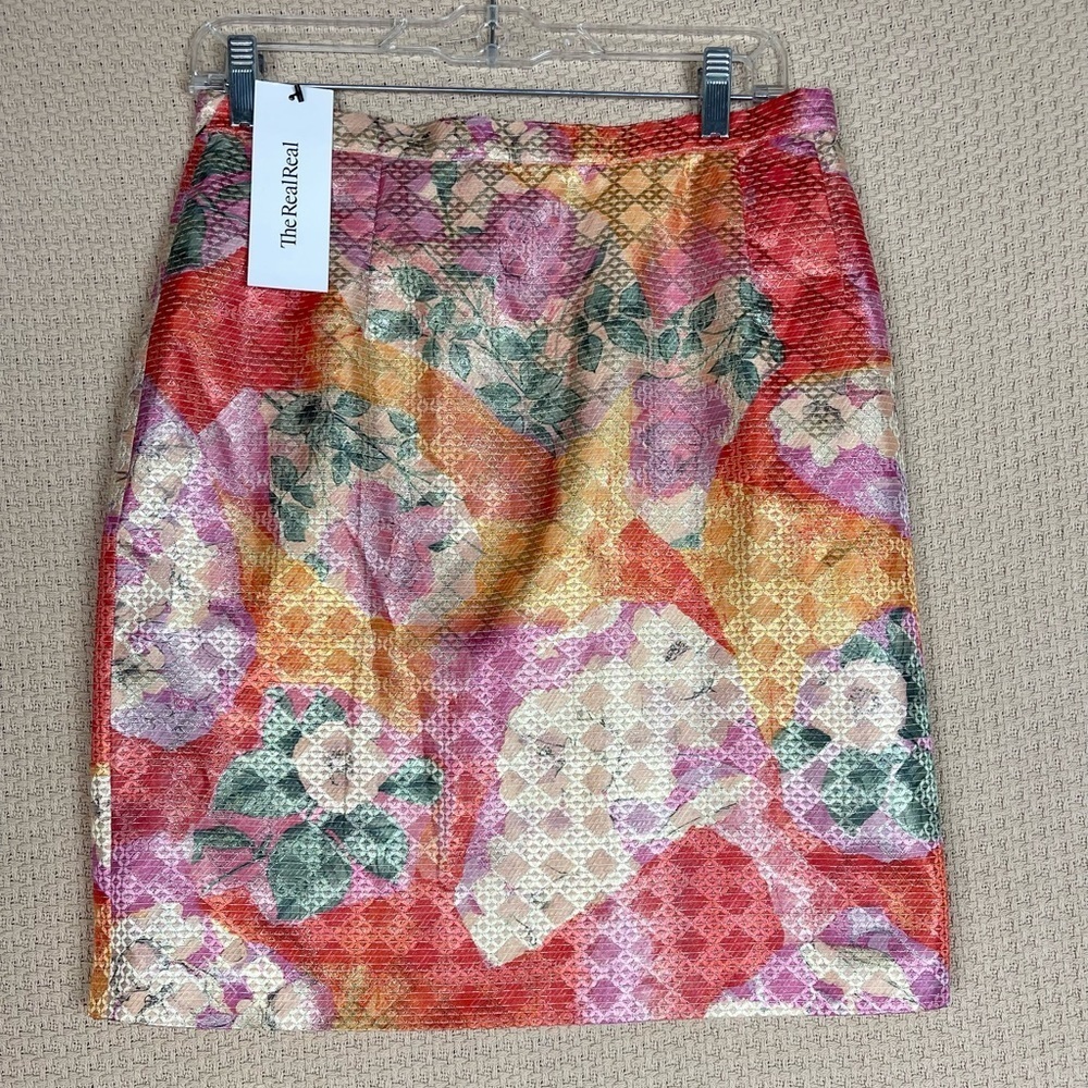 Floral Multicolor Skirt Size Medium - Picture 7 of 8